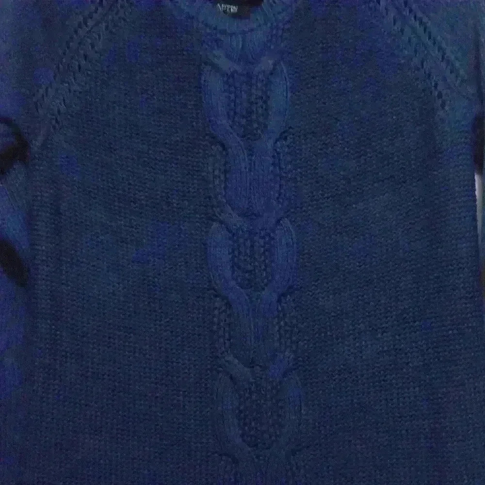 Women's Apt 9 M cable knit heavy knit deep navy blue sharp long line sweater